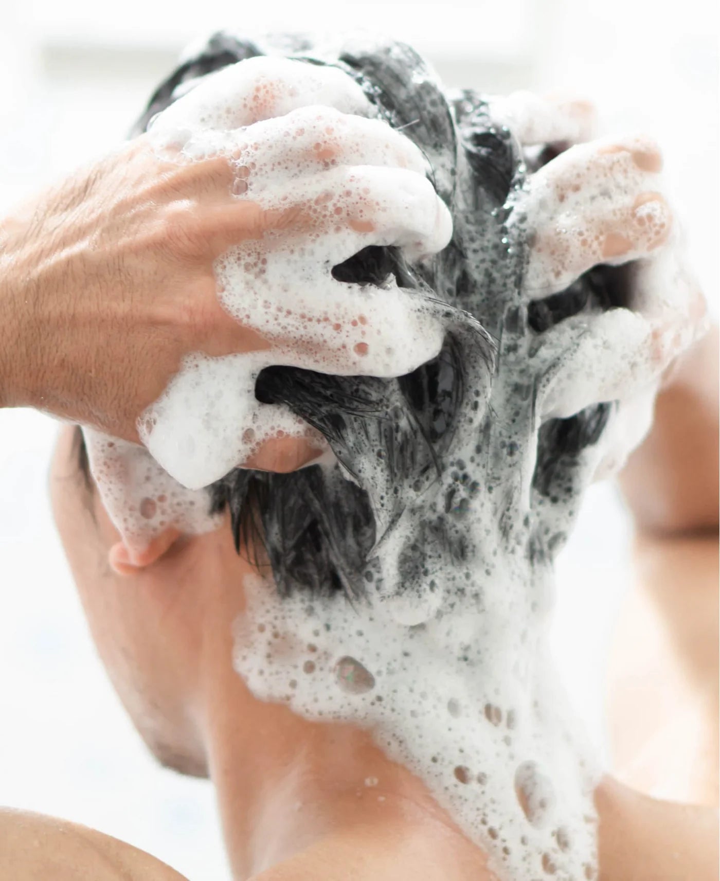 Cremo Shampoo y Acondicionador 2 en 1 de Palo Santo (Colección de Reserva)